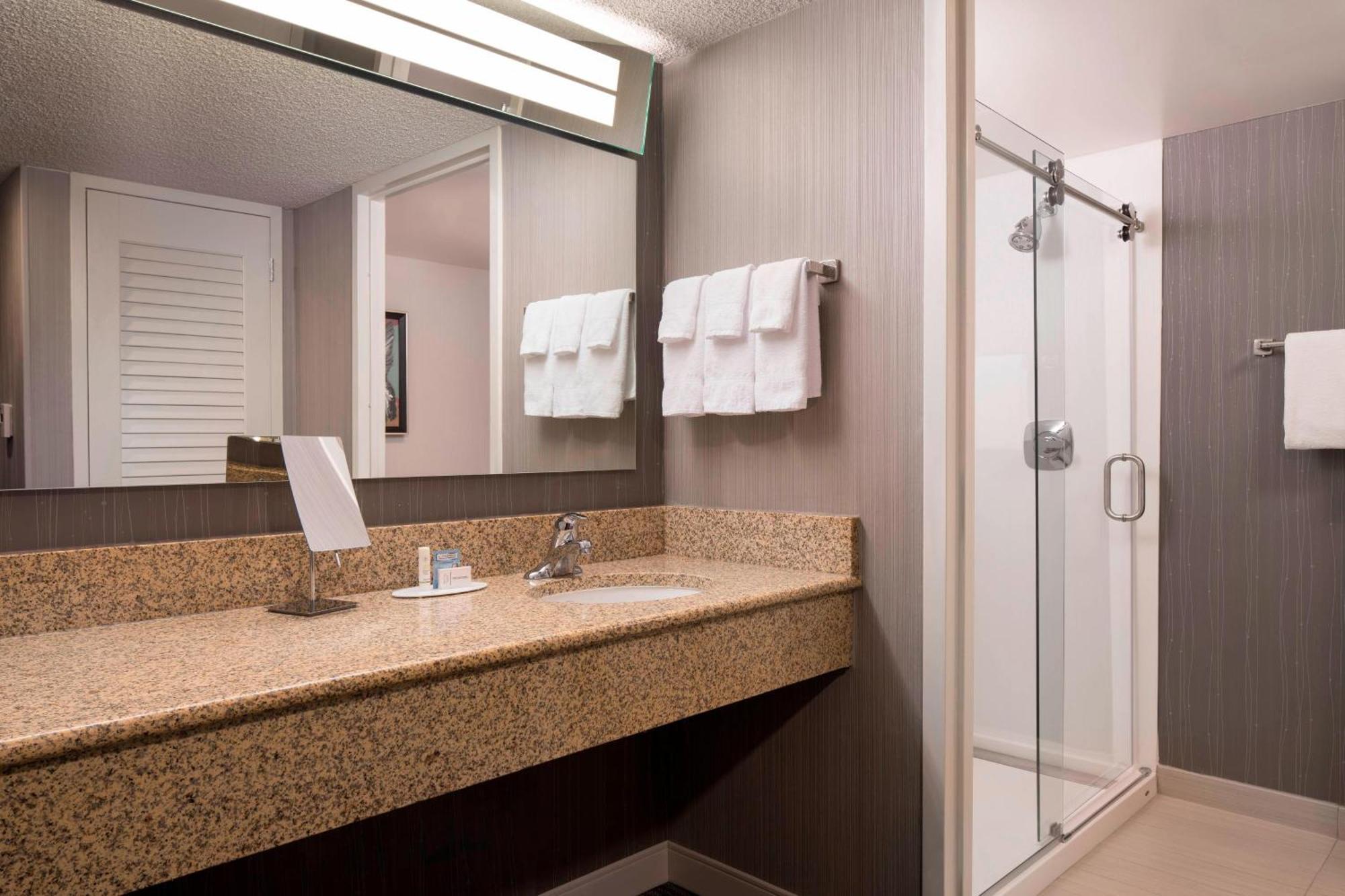 Courtyard By Marriott Denver Airport Exterior foto